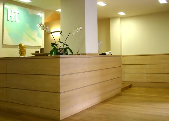 Hotel Jacuzzi: Hotel Touring